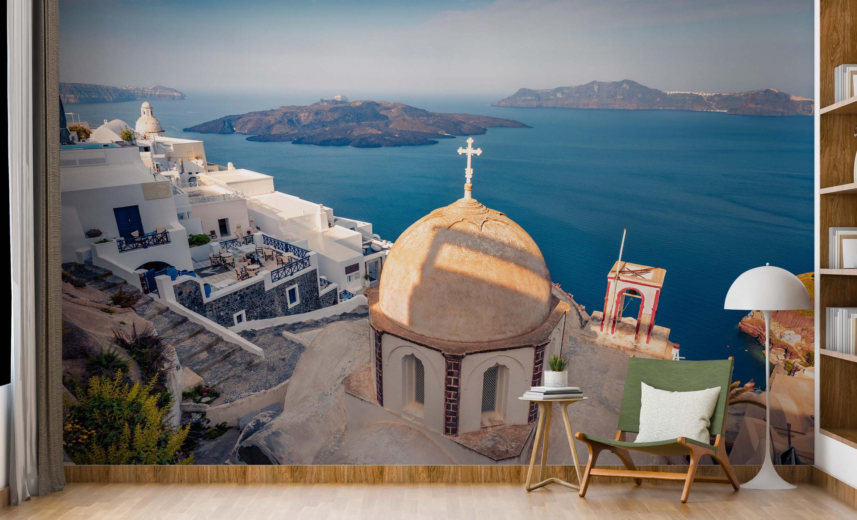 壁掛けストーン　サントリーニ　サントリーニ島 サントリーニ島の眺めを描いた壁画：青と白の海岸沿いの壁の装飾