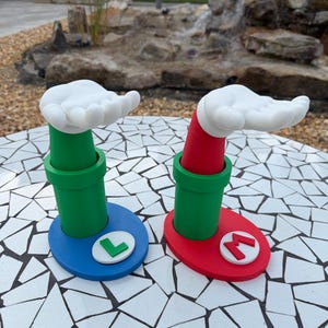 Mario or Luigi Headphone Stand – Super Mario Headset Holder 3D Printed | Gamer Desk Accessory, Switch Gaming Room Decor, Gift for Gamers 画像 16