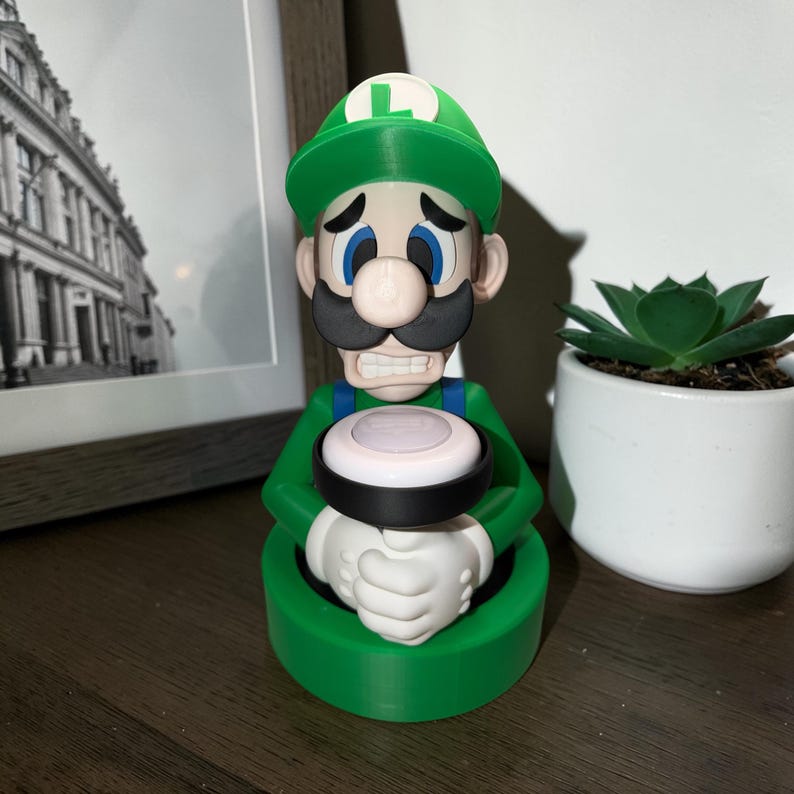 Luigi’s Mansion Light Holder lamp – Luigi Night Light 3D Printed | Mario Bedroom Decor, Gamer Room Lamp, Gift for Nintendo Fans image 3