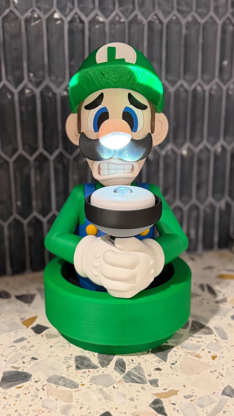 Luigi’s Mansion Light Holder lamp – Luigi Night Light 3D Printed | Mario Bedroom Decor, Gamer Room Lamp, Gift for Nintendo Fans image 6