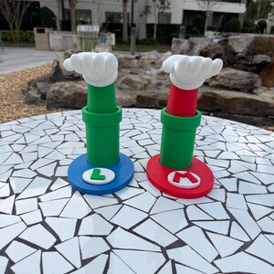 Mario or Luigi Headphone Stand – Super Mario Headset Holder 3D Printed | Gamer Desk Accessory, Switch Gaming Room Decor, Gift for Gamers 画像 2