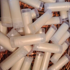 Beeswax lipbalm Peppermint or Cinnamon All natural