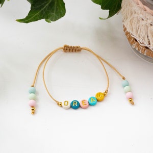 Adjustable colorful message bracelet, customizable bracelet, alphabet bead bracelet L'atelier de Magena image 3