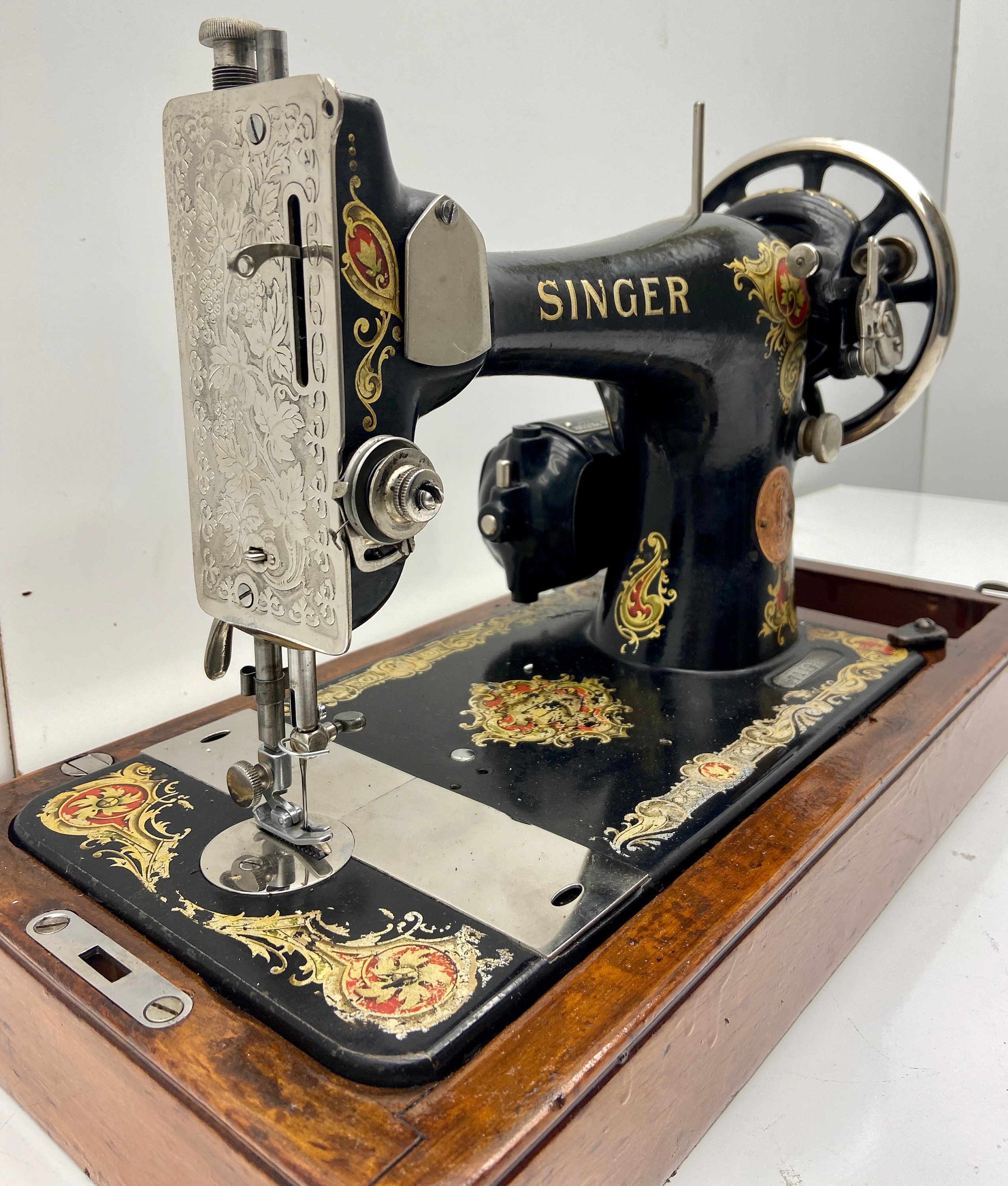 1919 Singer Model 128 La Vencedora Portable Sewing Etsy