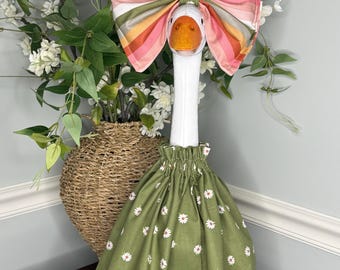 Porch Goose Outfit - Dress and Oversized Bow - Pretty as a Daisy - Gifts for her