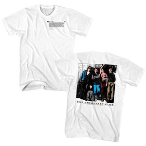 Camiseta branca adulta com letras do Breakfast Club
