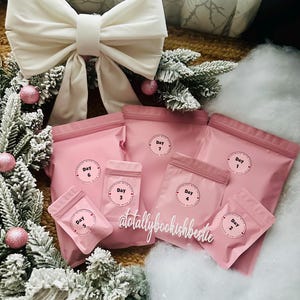 NEW Bookish Seasonal Advent Calendar: 7 Days of Kindle Accessories + E-Book