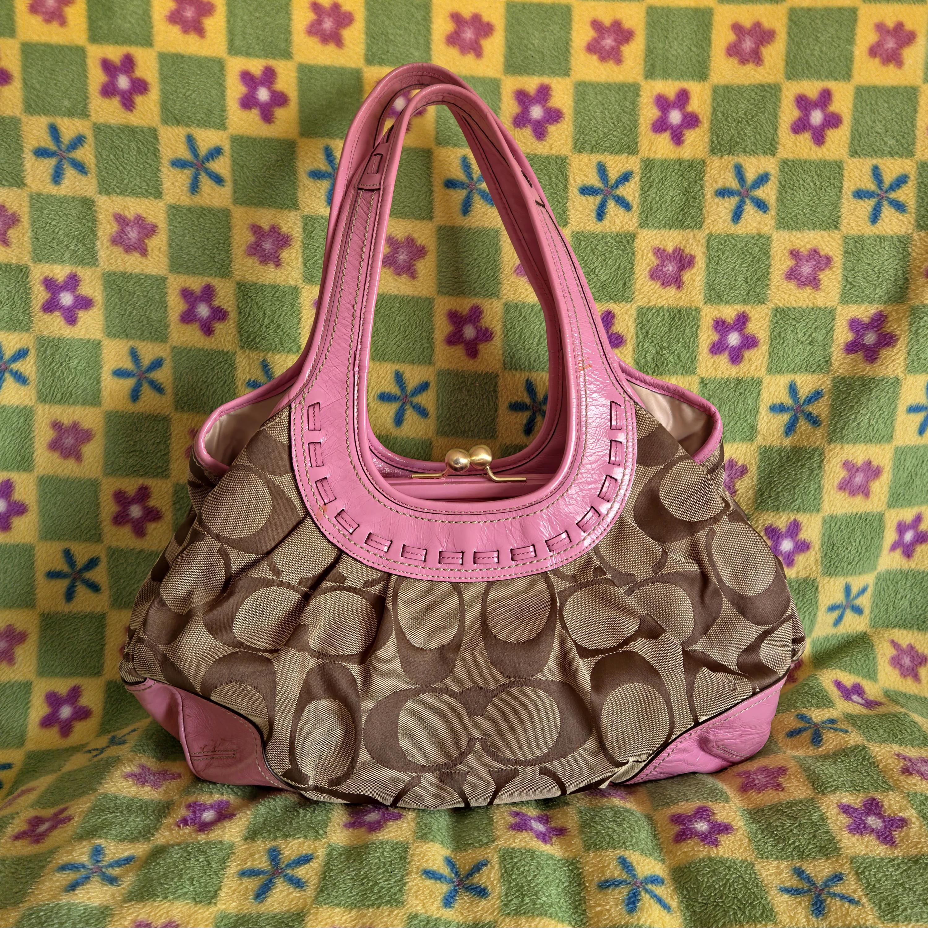 Rare Color Coach Pink Ergo Kisslock Hobo Purse (K0826-13610)