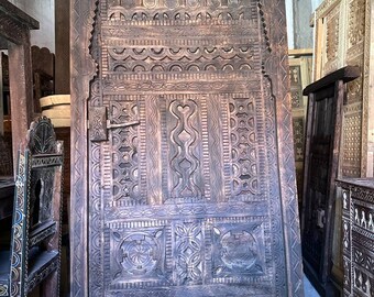 Great Vintage Moroccan Door,Handmade Morocco Door,Dark Berber Design, Old Artwork Moroccan Carved Door,Hand Engraved Morocccan Style Door