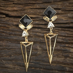 EARRINGs CLIP ON NO Breakthroughs Gold Art Deco Pendants Long Chandelier Black Triangle Pointu Metal Vintage Wedding Style 1920s