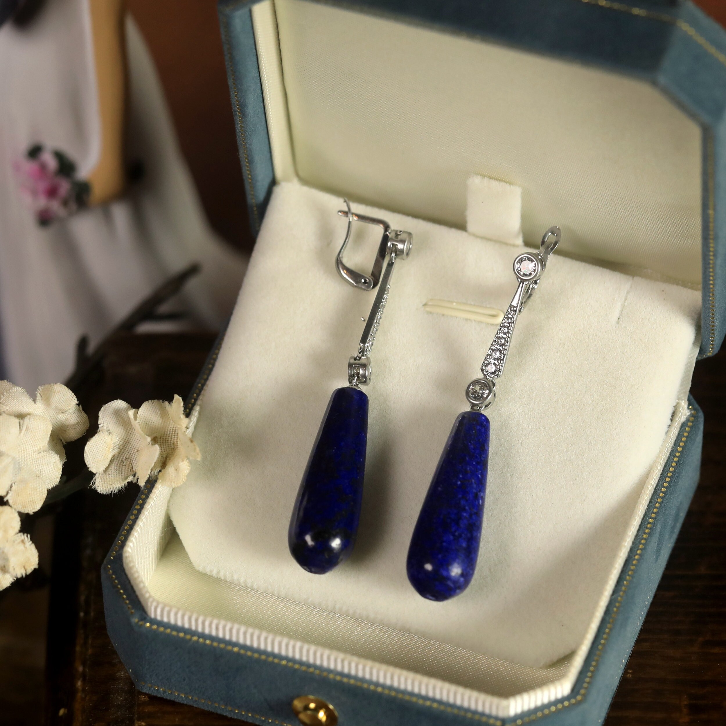 Boucles D'oreilles Clip Art Déco Dentelle CZ Bleu - Style Great Gatsby, Argenté, Neuves