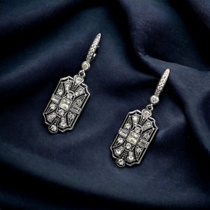 Clip On Earrings NON Pierced Art Deco Dangle Earrings Antique Silver Rhinestone Vintage Wedding 1920s Great Gatsby Style