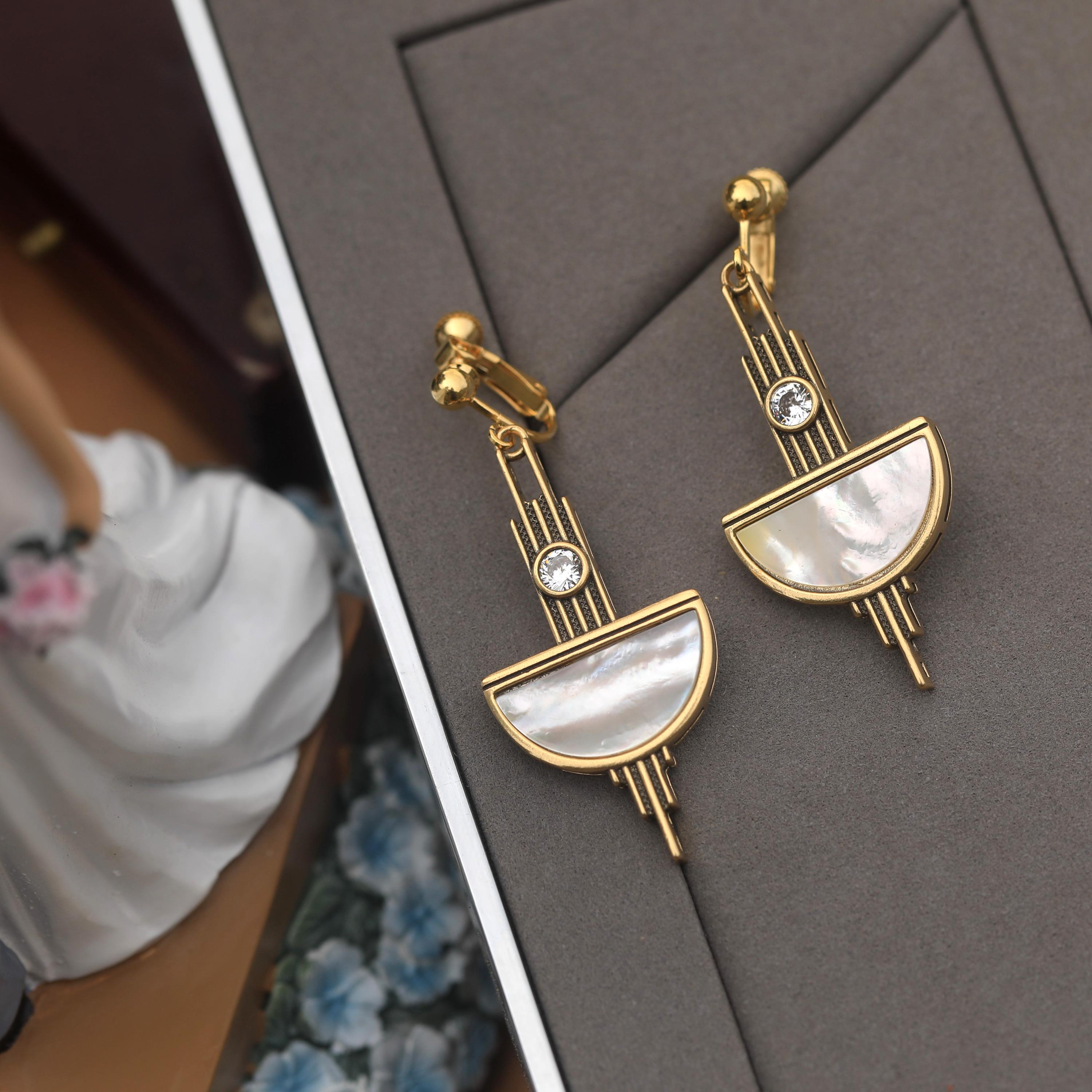 Boucles D'oreilles Clip (non Percées) - Style Chandelier Art Déco Avec CZ Blanc - Neuf Sans Emballage