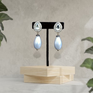 CLIP ON NON Pierced Dangle Gold Large Faux Pearl White Drop Wedding Vintage Style Stud Earrings