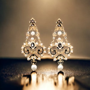Stud Earrings CLIP ON NON Pierced Pendant Golden Big Chandelier Black Enamel Mini White Pearl Wedding Vintage Renaissance Style
