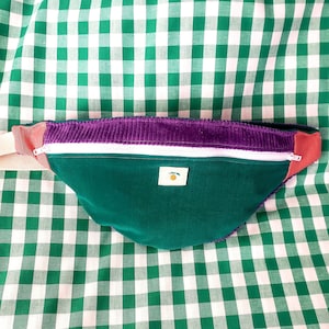 Banana XXL 80s corduroy purple pink green, double slider hand sewn in France upcycling fabric