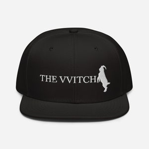 Le chapeau Snapback VVITCH