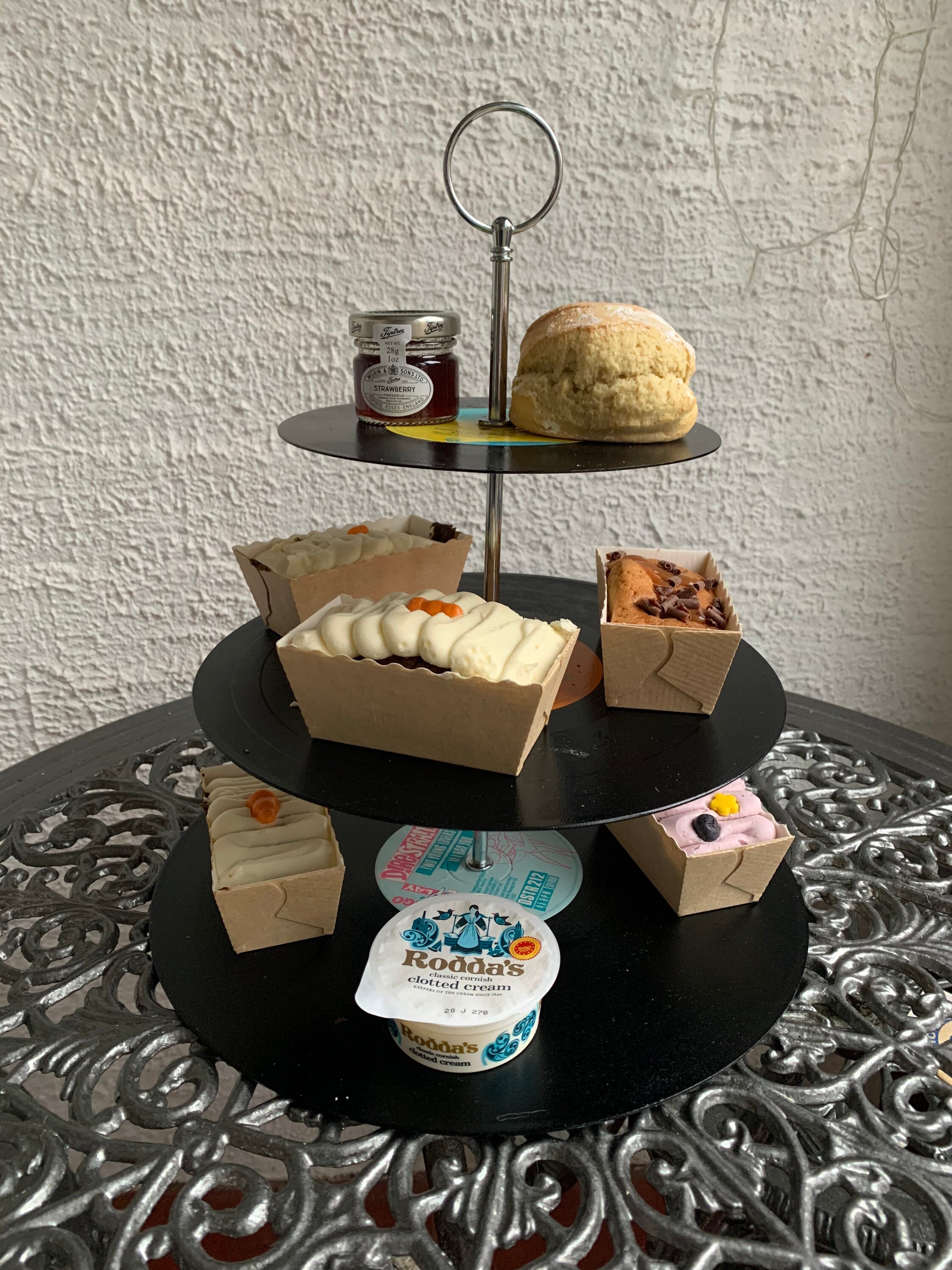 Vinyl Record Cupcake Stand Using Upcycled Records 3 Tiers Etsy UK