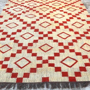 All Sizes Geometric Rug - Handwoven Wool Jute Kilim - Modern Rustic Decor Rug - Living Room/Hallway/Bedroom/Staircase Runner Rug - Red Beige