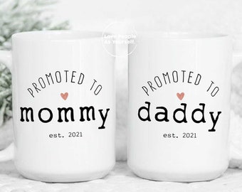 Mommy Daddy Mug Set - Pregnancy Announcement, New Parents Gifts, First time mommy daddy Mug Set New Baby Announcement Mugs 2021 Baby Reveal