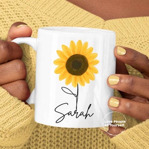 Custom Sunflower Mug, Personalized Name Coffee Mug, Customized Fall Sunflower, sunflower Coffee cup, Gifts for Her Mom, Sunflower Lover gift