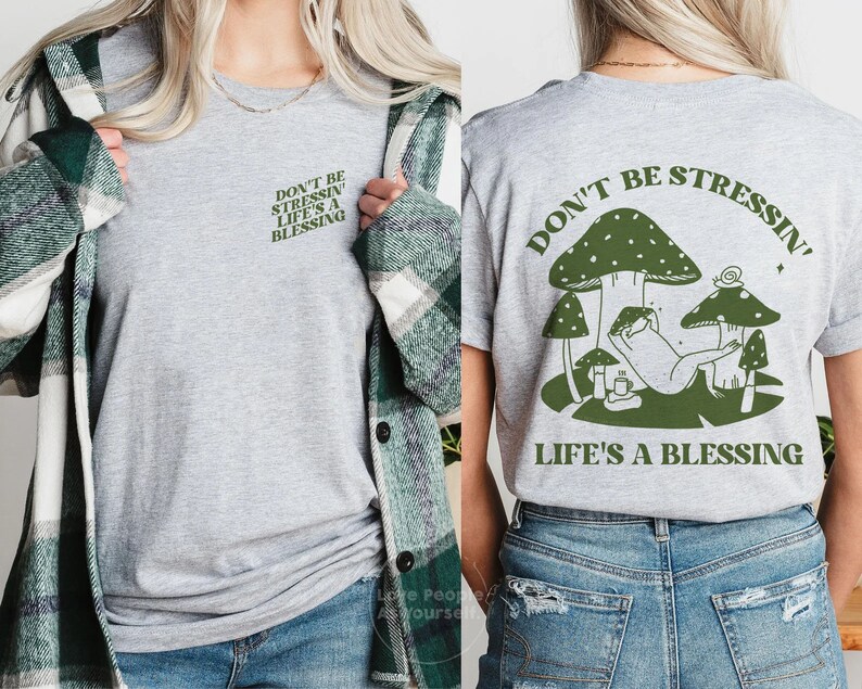 Groovy Frog Tshirt, Funky Graphic T shirt, Dont Be Stressin Oversized Summer Tee, Trendy Cottagecore Froggy Tee Cute VSCO girl Tee Toad Retro