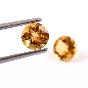 AAA Citrine Round Cut faceted 6MM Natural Citrine Round cut faceted loose Gemstone Calibrated Size jewelry making