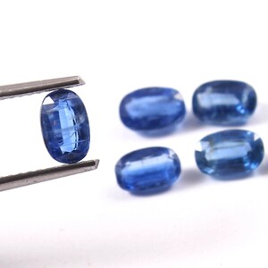 Top Quality Natural Blue Kyanite Faceted Oval Cut Gemstone Top Quality Loose Kyanite Oval Loose Kyanite Gemstone For Making Jewelry.