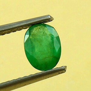 Natural Emerald Faceted oval Gemstone Loose Emerald Oval Faceted gemstone AAA Quality Emerald