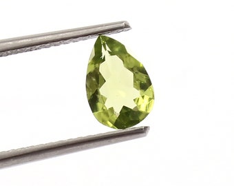 Natural Peridot Faceted Pear Shape Peridot Faceted Loose Gemstone 5x8mm Peridot Green Peridot Brilliant Peridot Jewelry making.