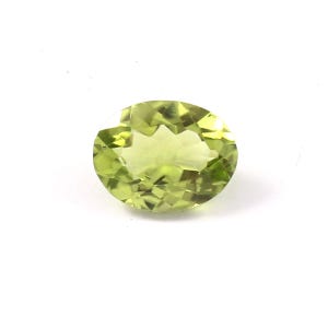 1 Pieces 5.40x7.40 mm Natural Peridot green Oval Faceted Cut best quality Loose Gemstone, Semi Precious Stone jewelry making