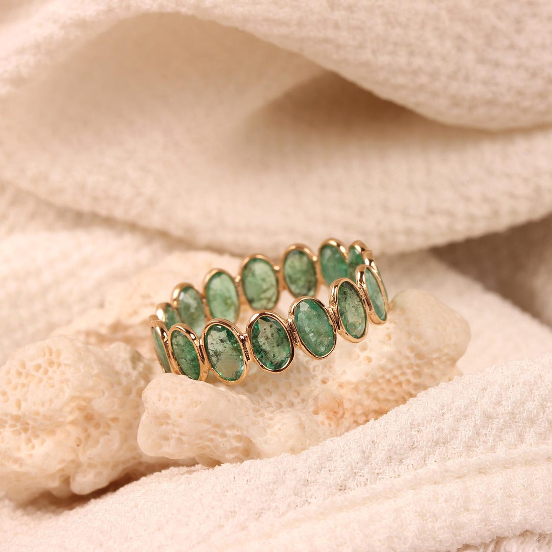 Oval Emerald Eternity Band Ring – 14K 18K Solid Gold, Natural Green ...