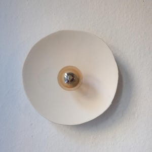 Komo Smooth Wabi Sabi Wall Lamp: Handmade Paper Clay, Japandi Style