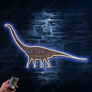 Personalizado dinosaurio madera vivero nombre luces LED signo personalizado Argentinosaurus Safari T Rex madera pared habitación decoración bebé ducha niño regalo