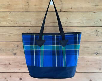 Tote bag with zip, Plaid Purse, Shopping Bag, Reusable tote bag, Colorful carrying bag, Foldable tote bag, Knitting & Project bag, Handmade