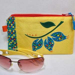 Bolsa pequeña con cremallera, bordado de tallos frondosos, billetera pequeña, bolsa para mascarilla, estuche para gafas de sol, estuche para pasaporte, bolsa de maquillaje, hecho a mano, listo para enviar