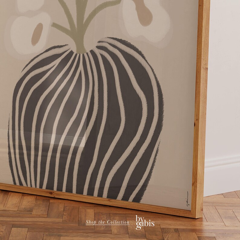 Organic Floral Wall Art Light Beige and White Flowers Artwork Modern