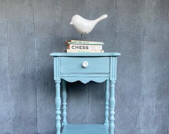 Rachel Ashwell Simply Shabby Chic Side Table/pink Refinished