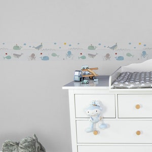 selbstklebende Bordüre Jungenzimmer | Ocean Party | Blau Grau Weiß Grün | Kinderzimmer Borte | Babyzimmer Tapete Meerestieren | 5m x 0,15m