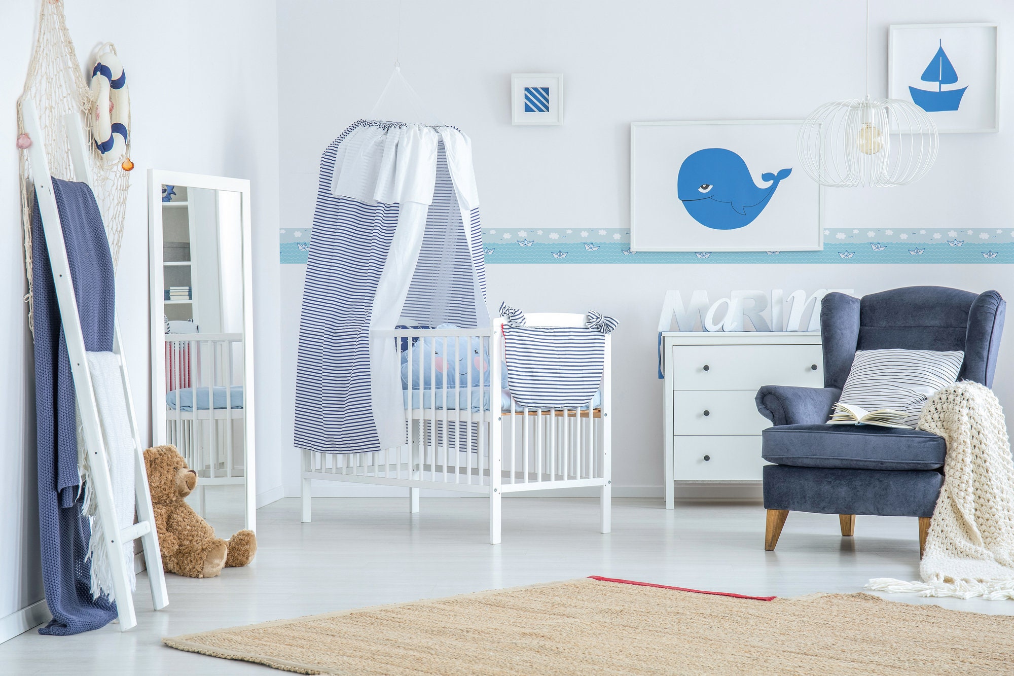 Kinderzimmer Bordüre maritim in Blau Wolken Tapete mit Boot und Meer ideal  für Babyzimmer Selbstklebende Bordüre aus Vlies