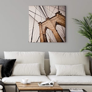 Canvas New York | Cities Buildings | Beige White | Canvas on stretcher frame | Mural | Skyline | Decorative picture | 50 cm x 50 cm