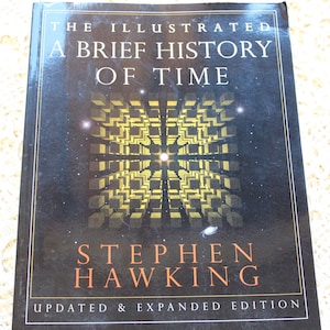 The Illustrated A Brief History of Time / Stephen Hawking / 1996 Softcover/ Science, Physics, Astronomy, Philosophy, Space, Cosmology, Gift