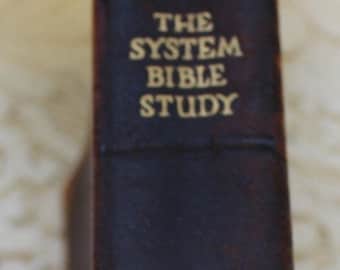 105 Yrs Old!, The System Bible Study or the Busy People's Bible / 1922 Antique Bible / Antique, Spiritual, Christian, Religion