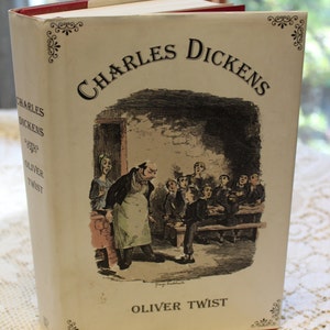 Oliver Twist / Charles Dickens / 1997 Vintage Hardcover /Illustrated, Classic, Historical Fiction, Victorian, British Literature