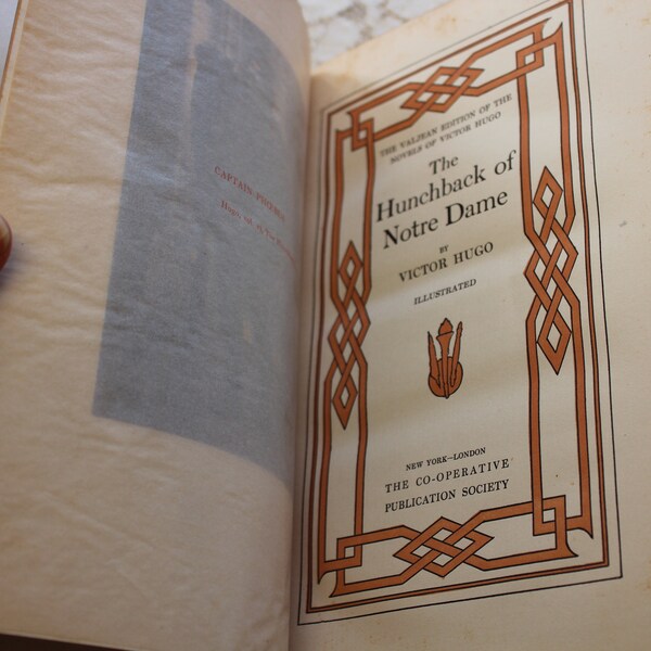 134+ Yrs Old! The Hunchback of Notre Dame, The Novels of Victor Hugo / 1890c Antique Hardcover / Roman, Historical Fiction, Fantasy, Gift