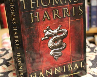 First Edition, Hannibal / Thomas Harris / 1999 Vintage Hardcover Book / Thriller, Crime, Suspense, Mystery, The Silence of the Lambs, Gift