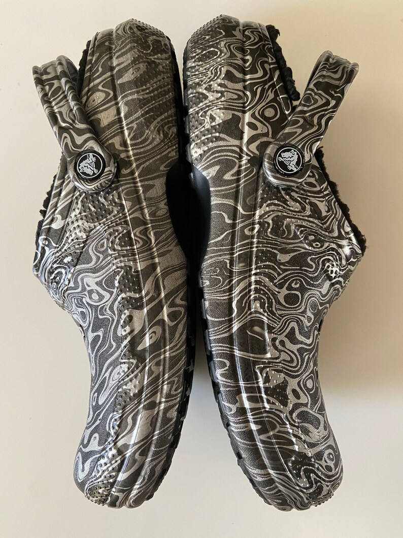 clear wide width shoes