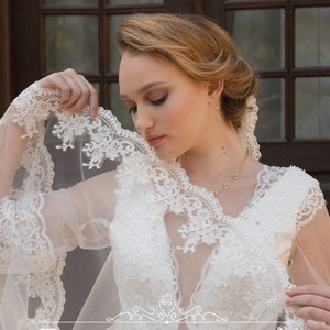 Cathedral Long Lace Wedding Veil, Flower Wedding Veil, Lace Chapel Wedding Veil, Fingertip Veil, Floral Lace Veil, Elegant Bridal Veil 90158