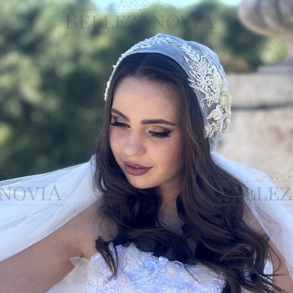 Pearl Juliet cap veil, Vintage veil, Boho Bridal Veil, Scattered pearl veil, Gatsby veil, Fingertip Length Juliet Veil,Beach Wedding Veil