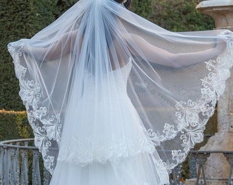 Bridal veil with blusher Mantilla style wedding veil Embroidered veil Lace Fingertip veil Chapel veil Cathedral veil Custom veil 30028.1